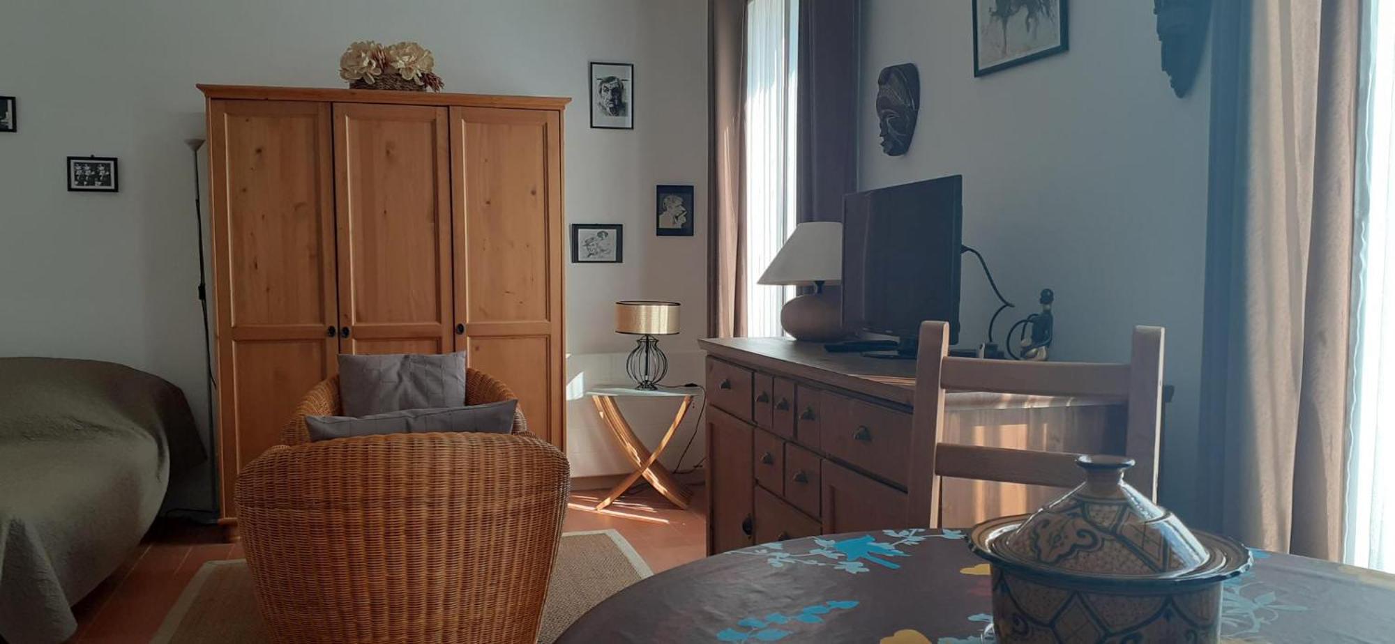 A Montmartre Apartamento *